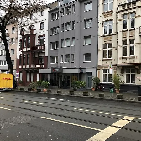 Apartment Moltke 120 Dusseldorf