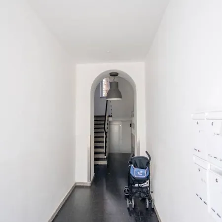 Apartment Moltke 120 Dusseldorf